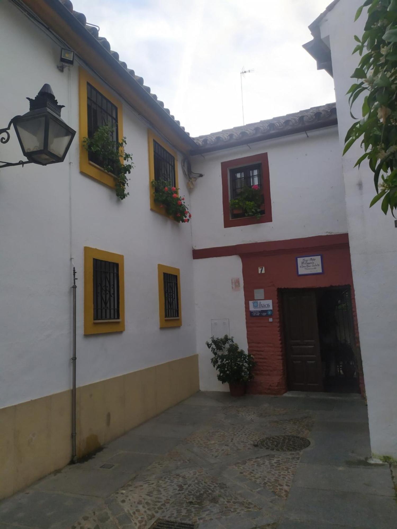 Los Patios De Cordoba Luaran gambar